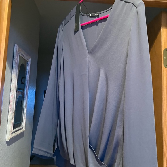 Krisa grayish blue blouse new with tags - Picture 2 of 5